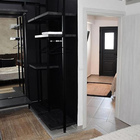 Aethrea Apartments Хараки Экстерьер фото
