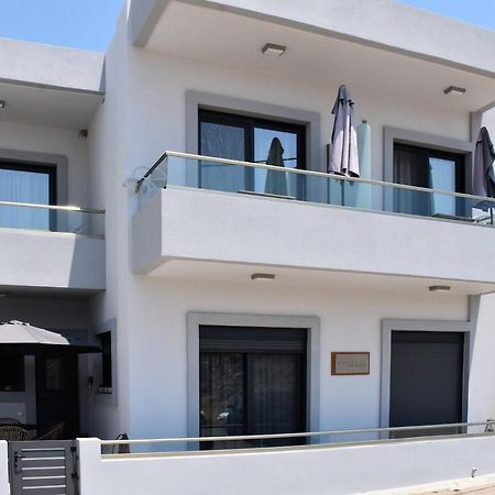Aethrea Apartments Хараки Экстерьер фото